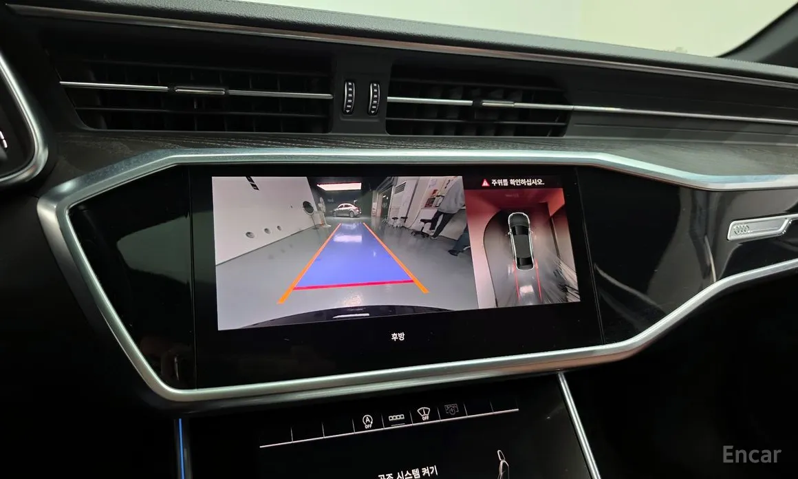 Фото 15 - Audi A6