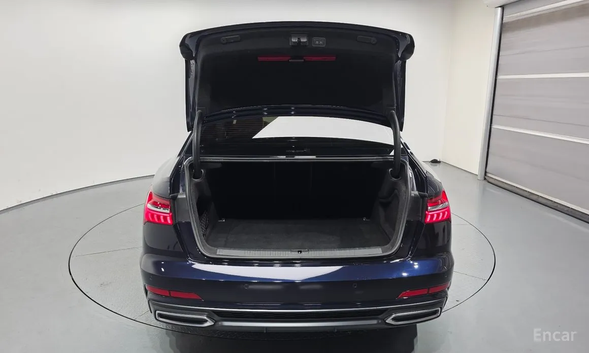 Фото 20 - Audi A6