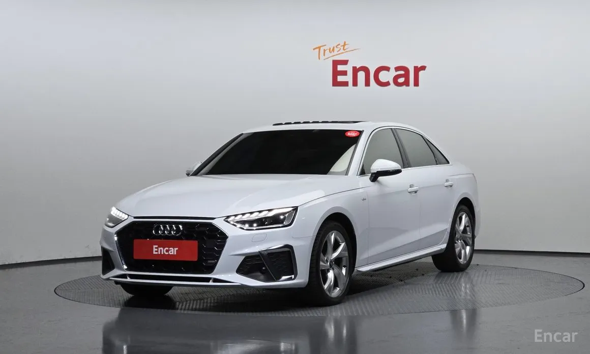 Фото 1 - Audi A4