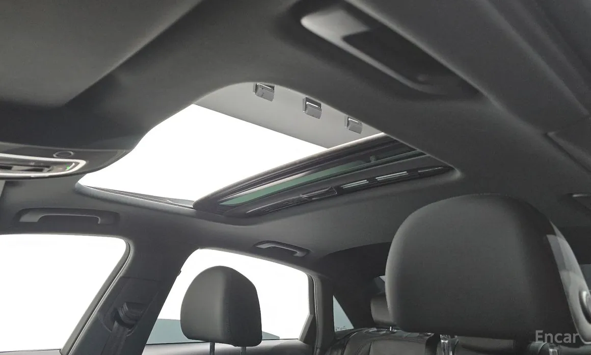 Фото 19 - Audi A4