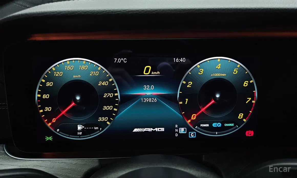 Фото 8 - Mercedes-Benz E-Class