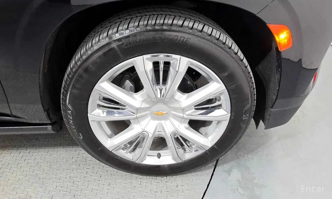 Фото 5 - Chevrolet Tahoe