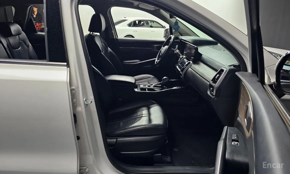 Фото 11 - Kia Sorento