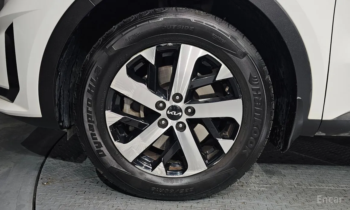 Фото 5 - Kia Sorento