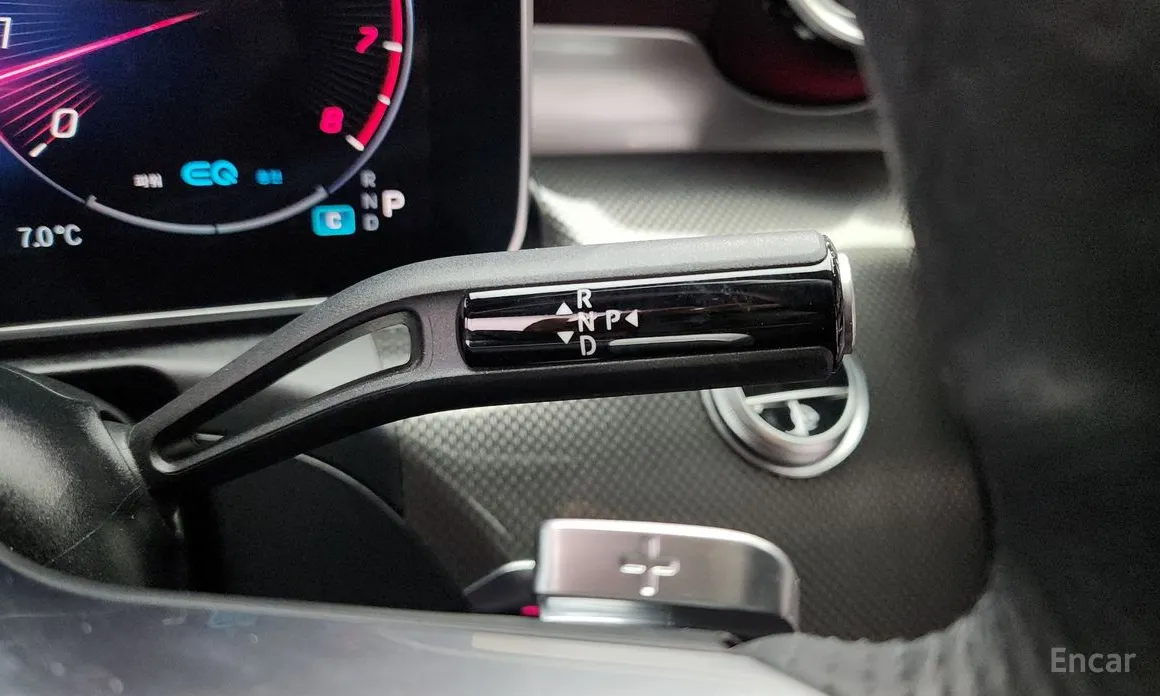 Фото 9 - Mercedes-Benz C-Class