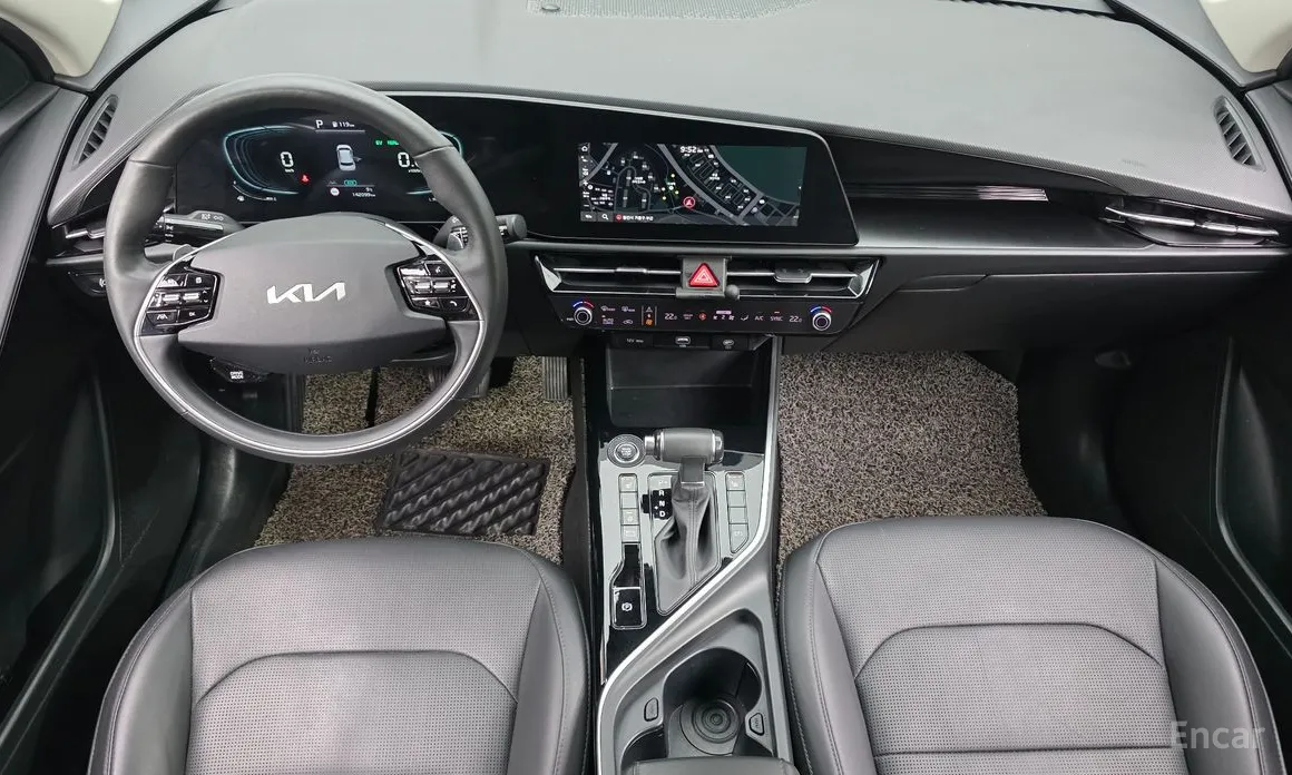 Фото 7 - Kia Niro