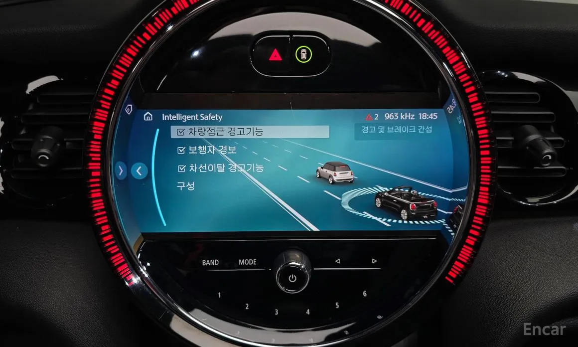 Фото 16 - Mini Cooper Convertible