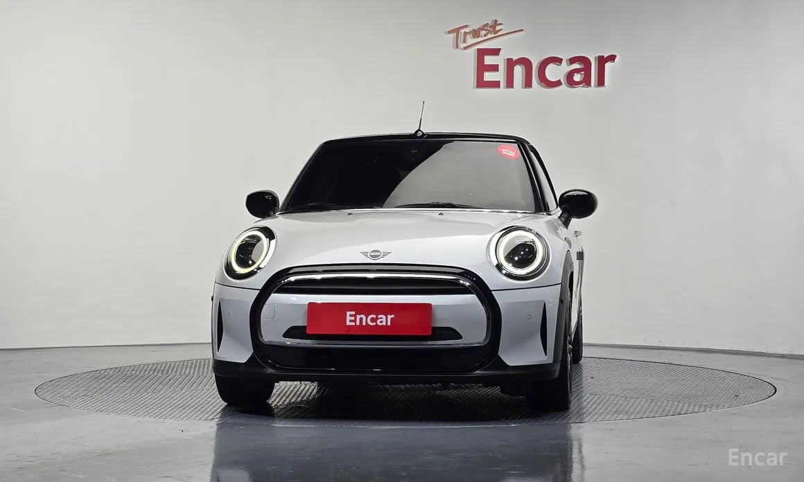 Фото 3 - Mini Cooper Convertible