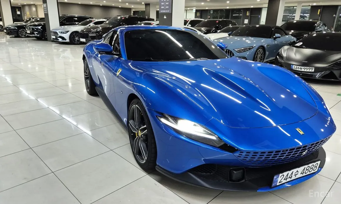 Фото 1 - Ferrari Roma