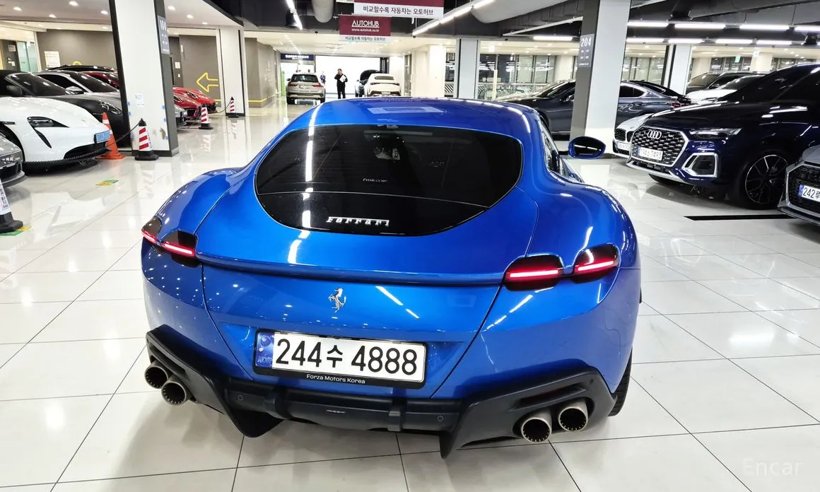 Фото 5 - Ferrari Roma