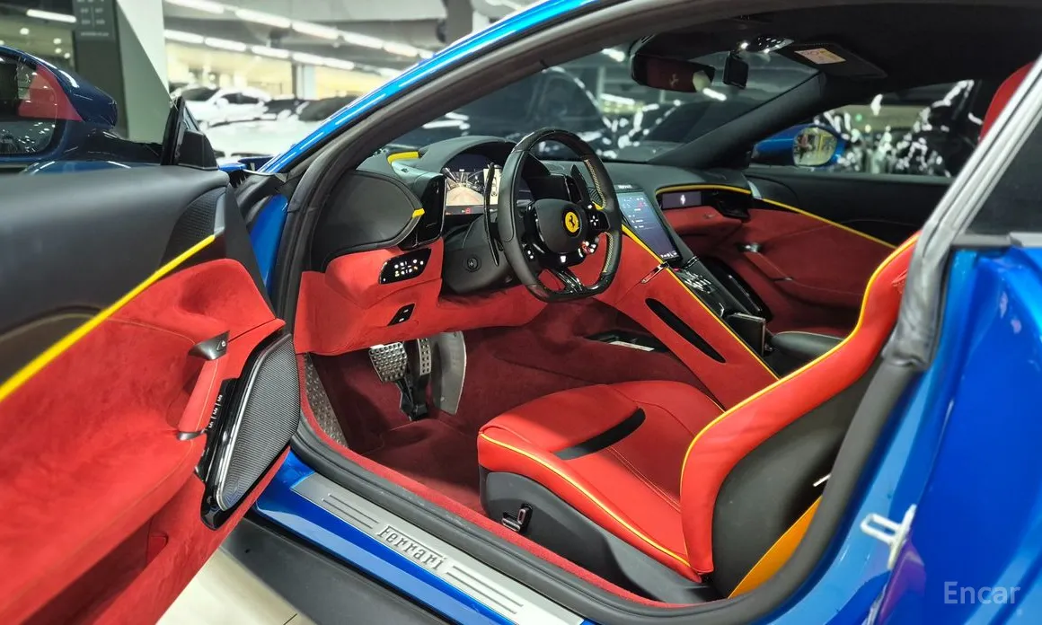 Фото 7 - Ferrari Roma