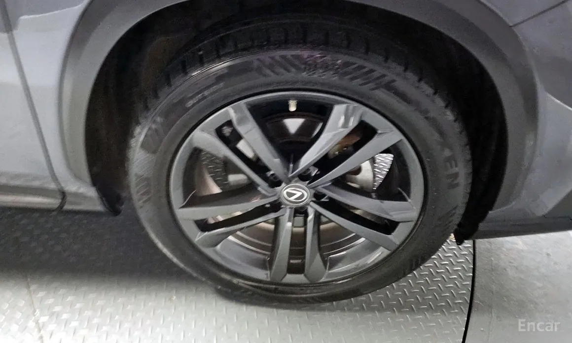 Фото 5 - Lexus NX