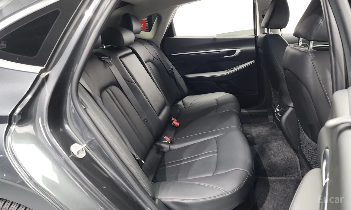 Фото 12 - Hyundai Sonata