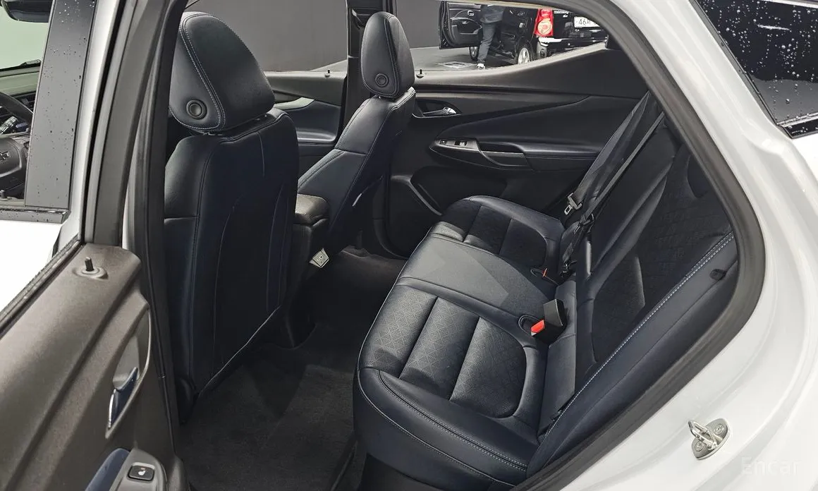 Фото 12 - Chevrolet Bolt EUV