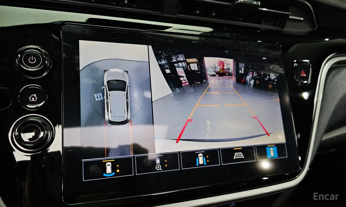 Фото 15 - Chevrolet Bolt EUV