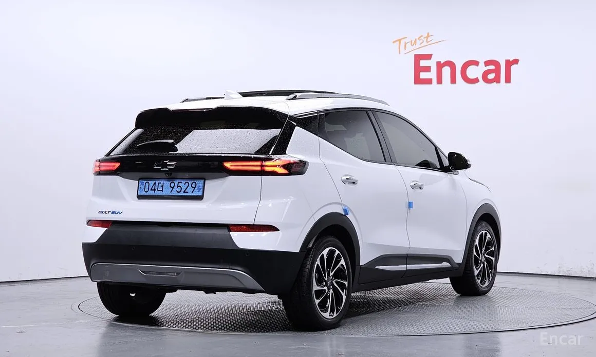 Фото 2 - Chevrolet Bolt EUV