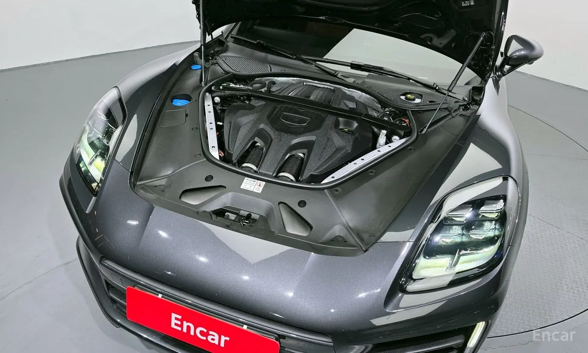 Фото 6 - Porsche Panamera