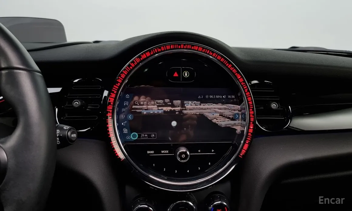 Фото 14 - Mini Cooper