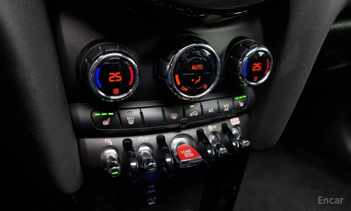 Фото 16 - Mini Cooper