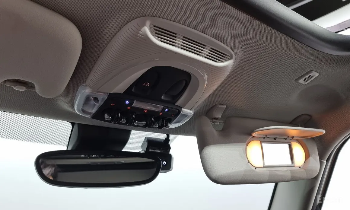 Фото 19 - Mini Cooper