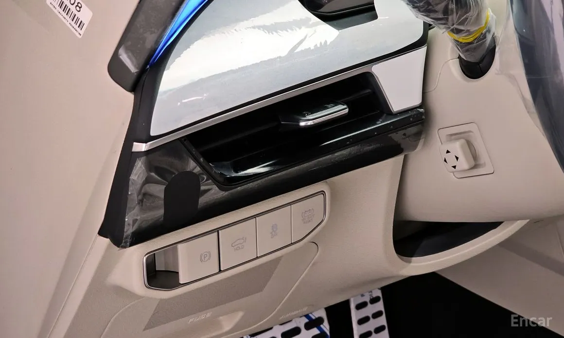 Фото 14 - Kia K8