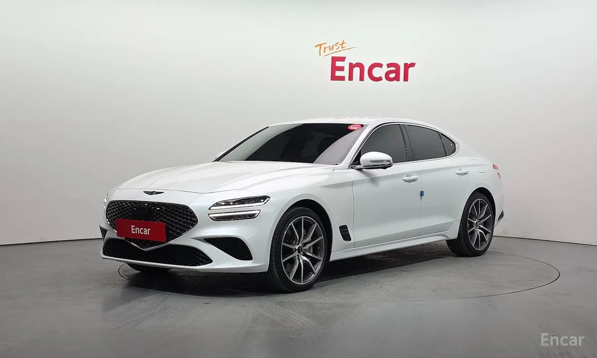 صورة 1 - Genesis G70