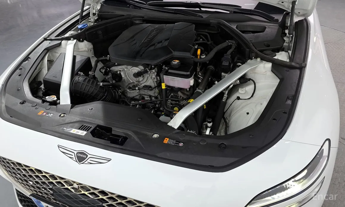 صورة 6 - Genesis G70