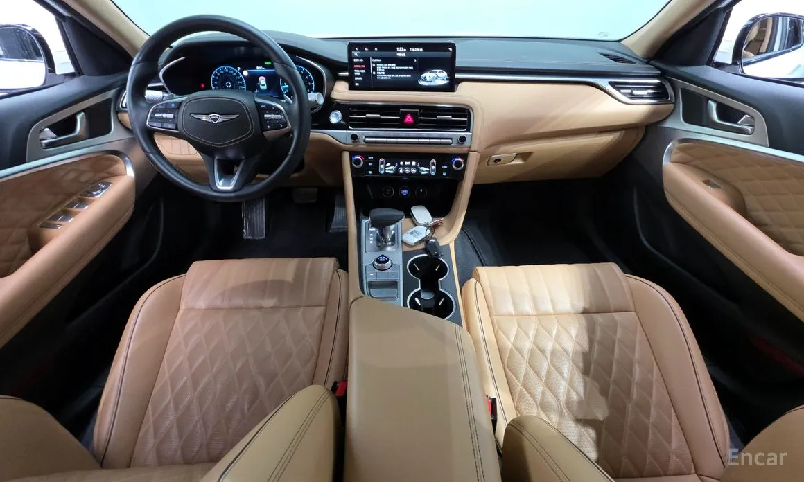 صورة 7 - Genesis G70