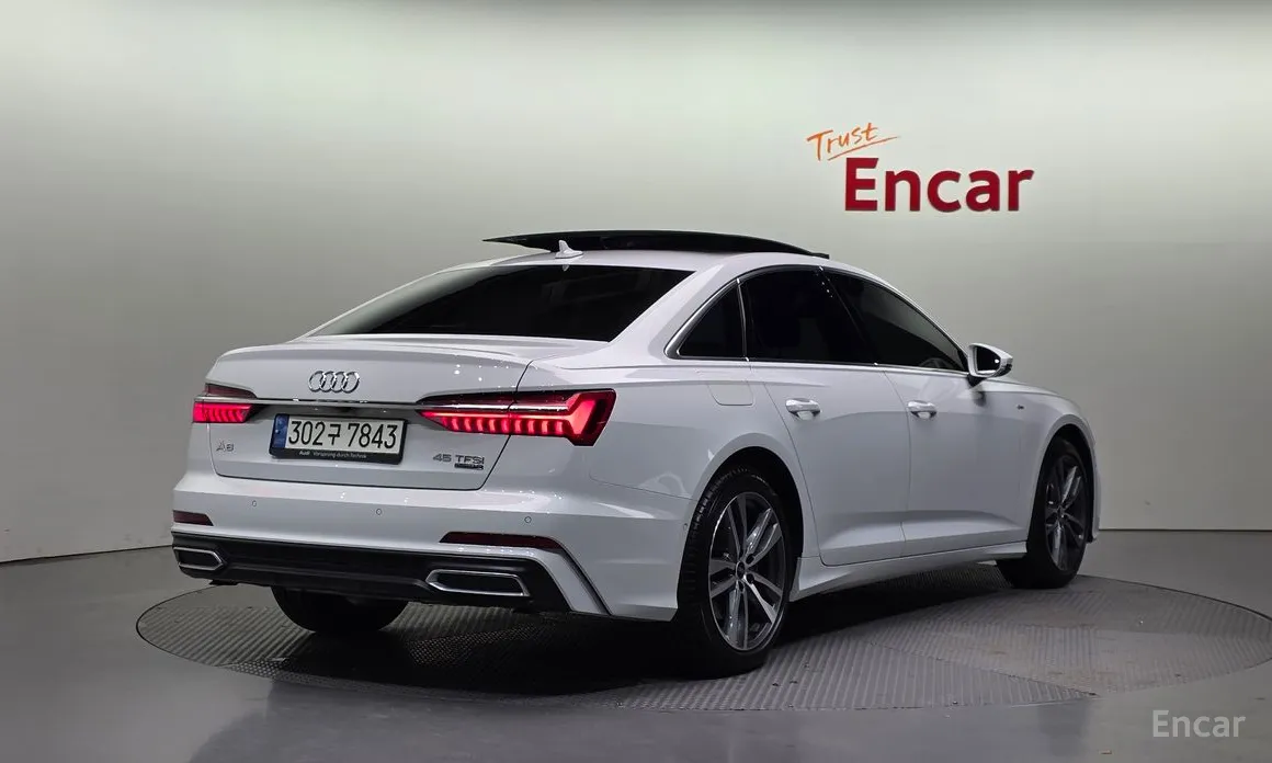 Фото 2 - Audi A6