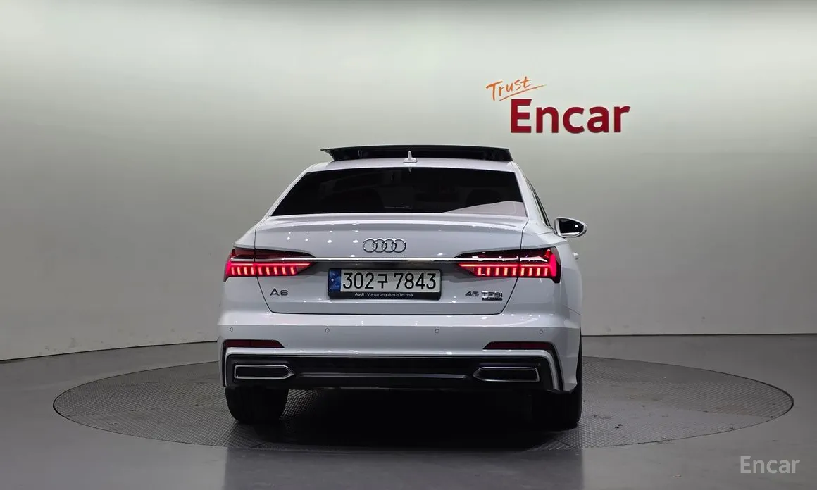 Фото 4 - Audi A6