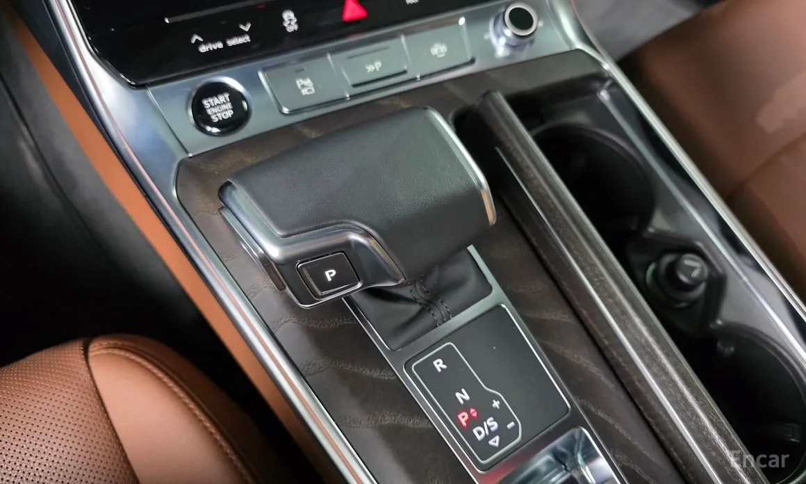 Фото 9 - Audi A6