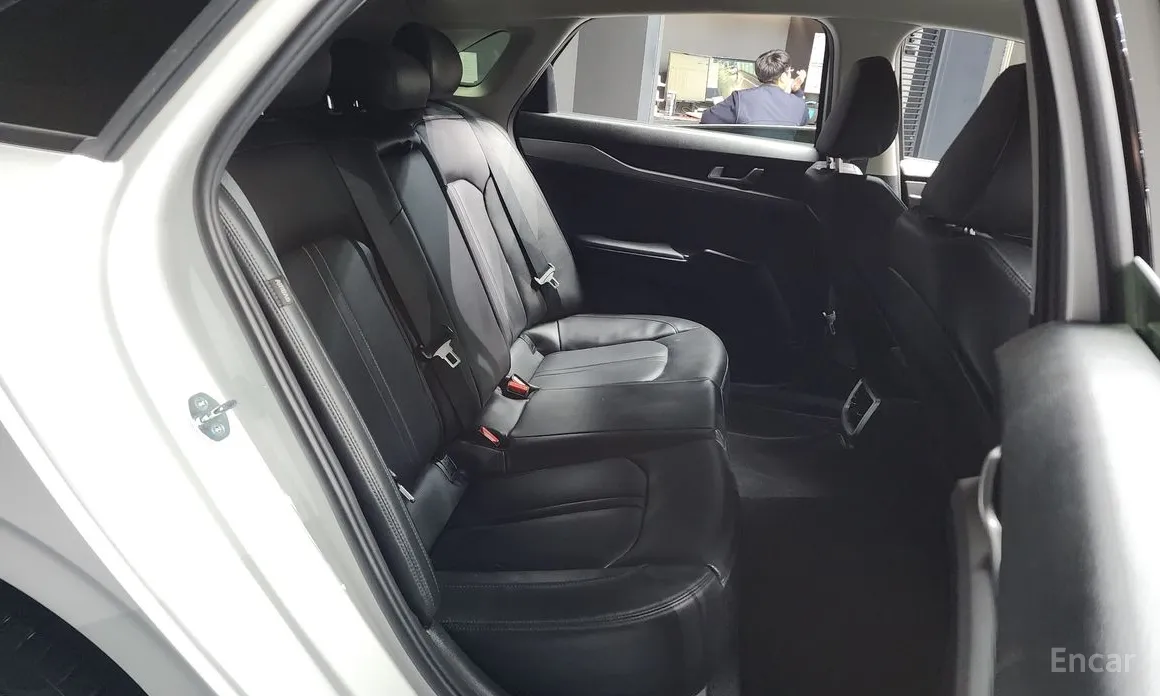 Фото 12 - Kia K5