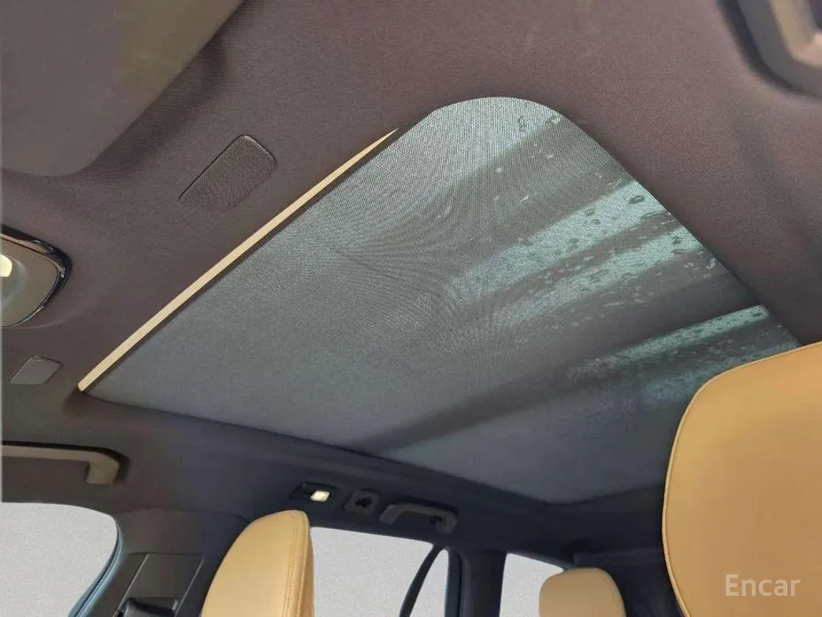 Фото 13 - Volvo V60