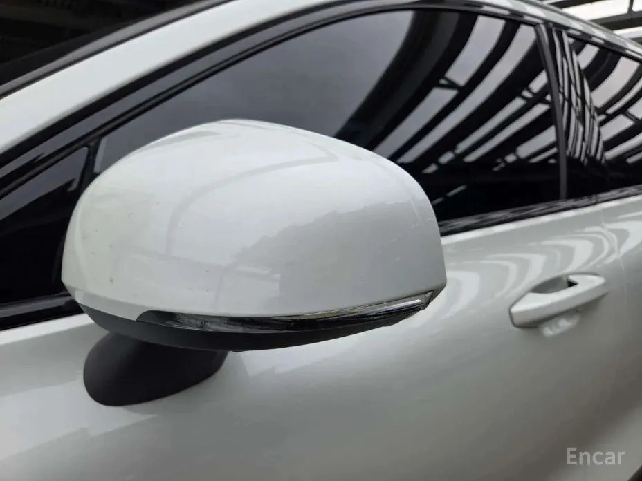 Фото 16 - Volvo V60