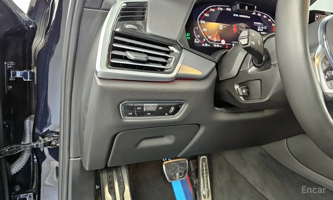 Фото 16 - BMW X6