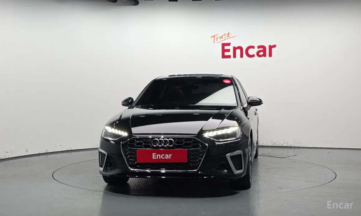 Фото 3 - Audi A4