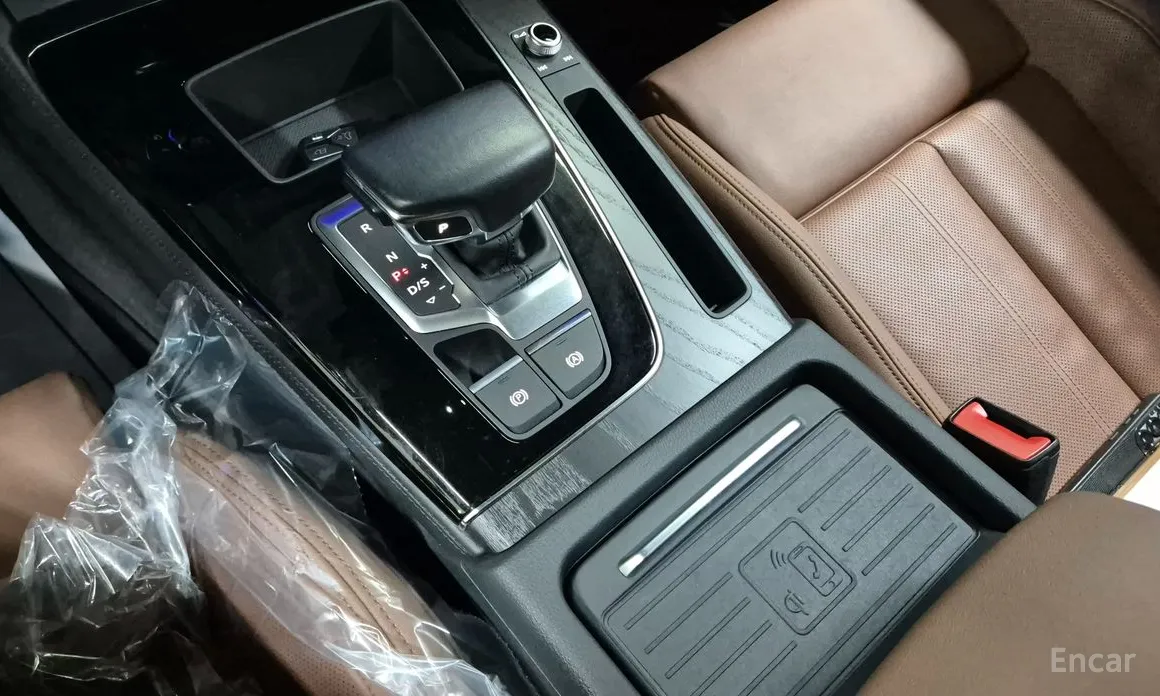 Фото 12 - Audi Q5