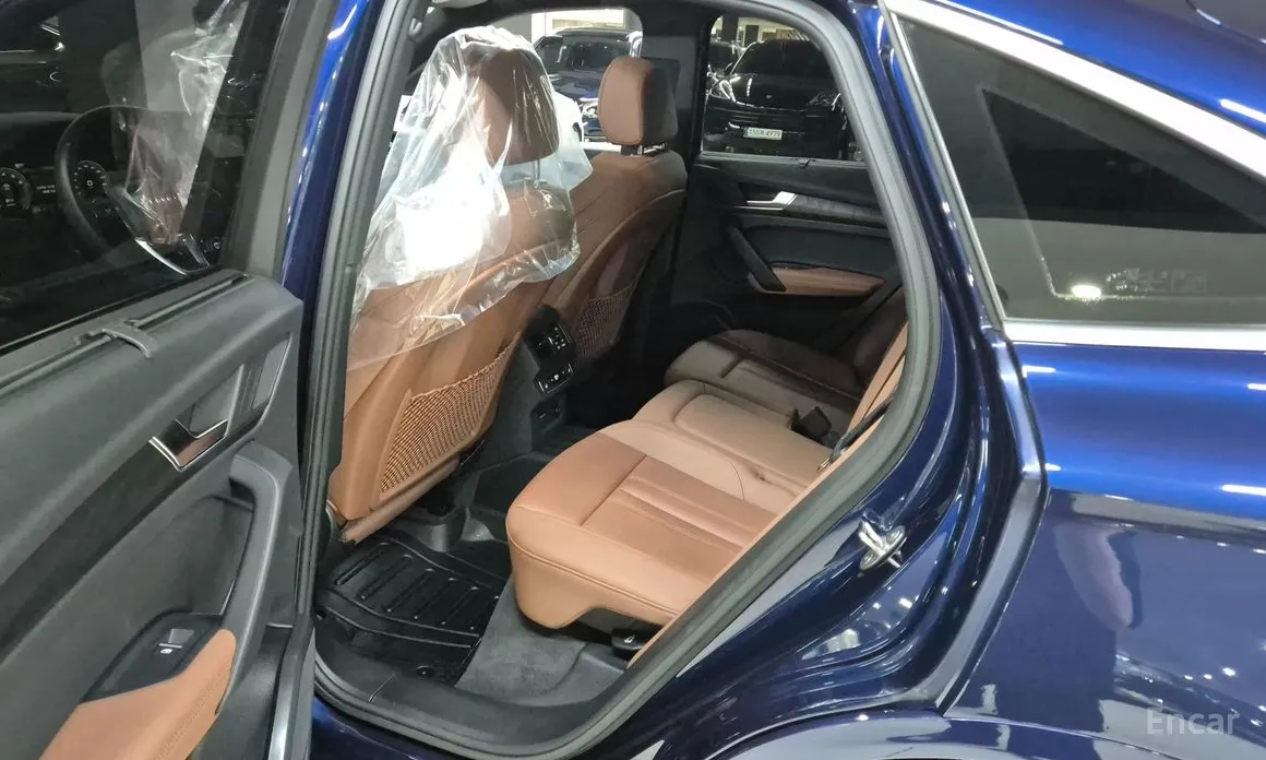 Фото 9 - Audi Q5