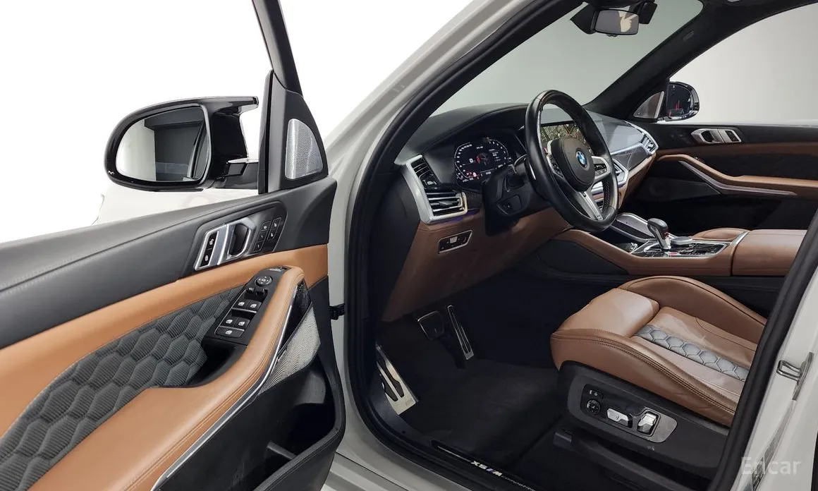 Фото 10 - BMW X5 M