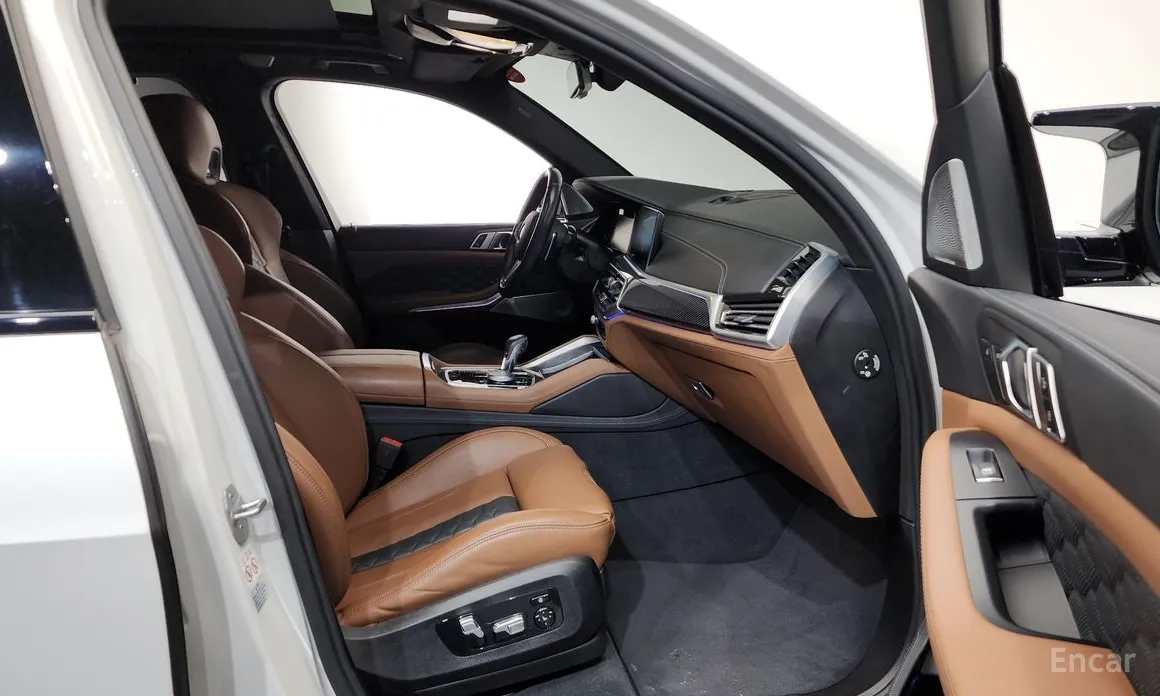 Фото 11 - BMW X5 M