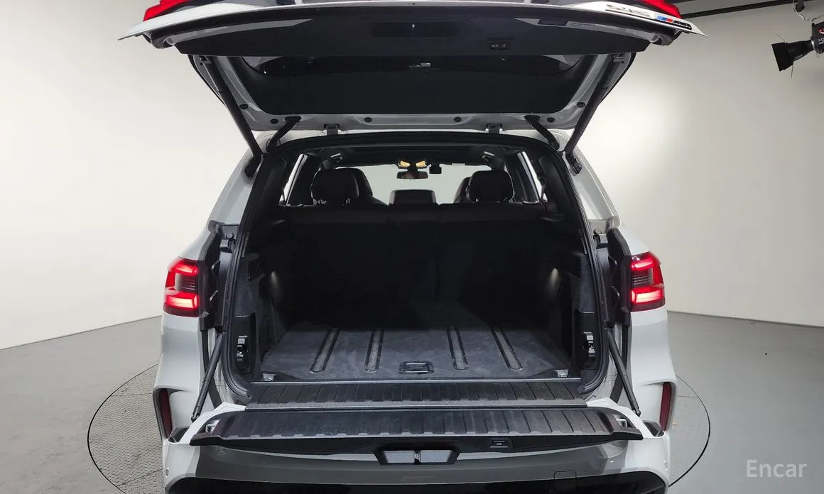 Фото 20 - BMW X5 M