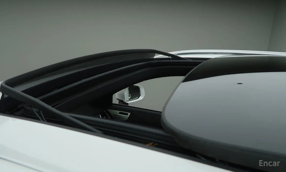 Фото 15 - Volvo XC90