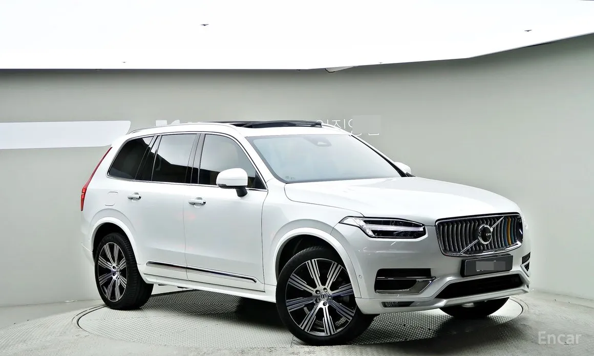 Фото 3 - Volvo XC90