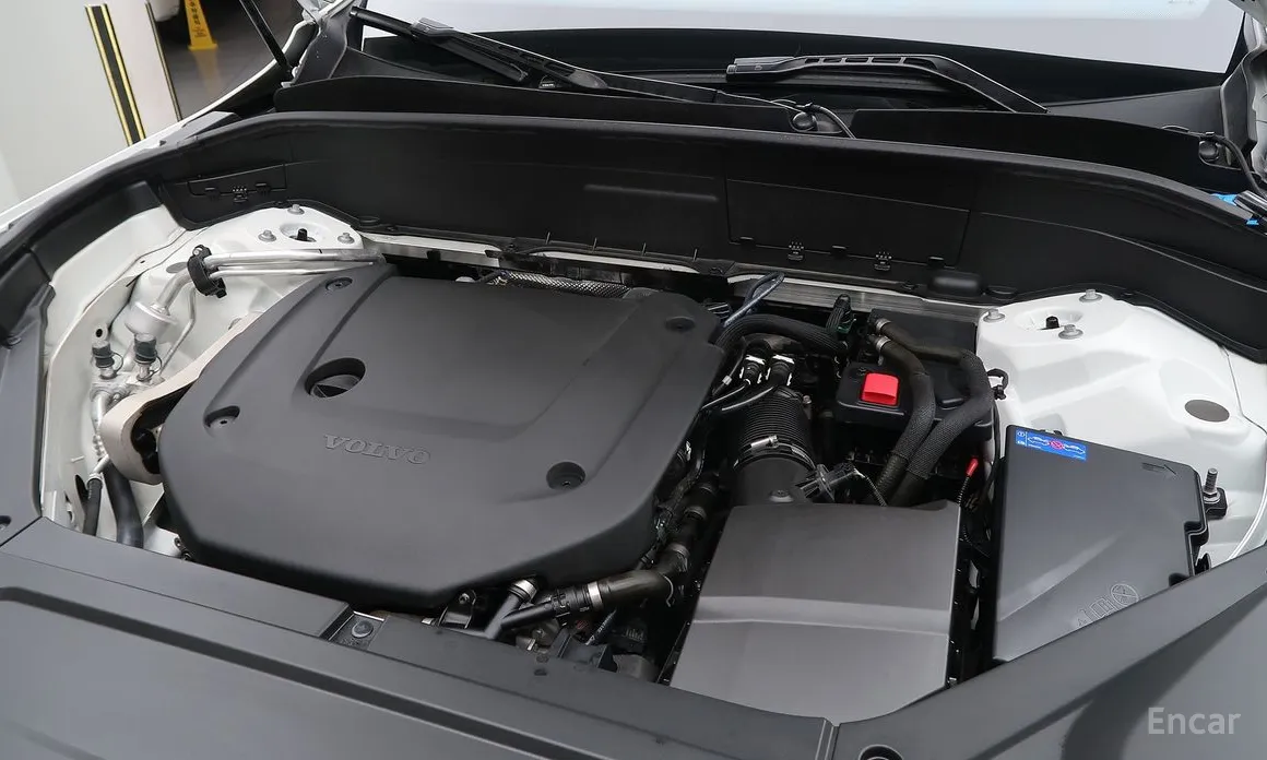 Фото 6 - Volvo XC90