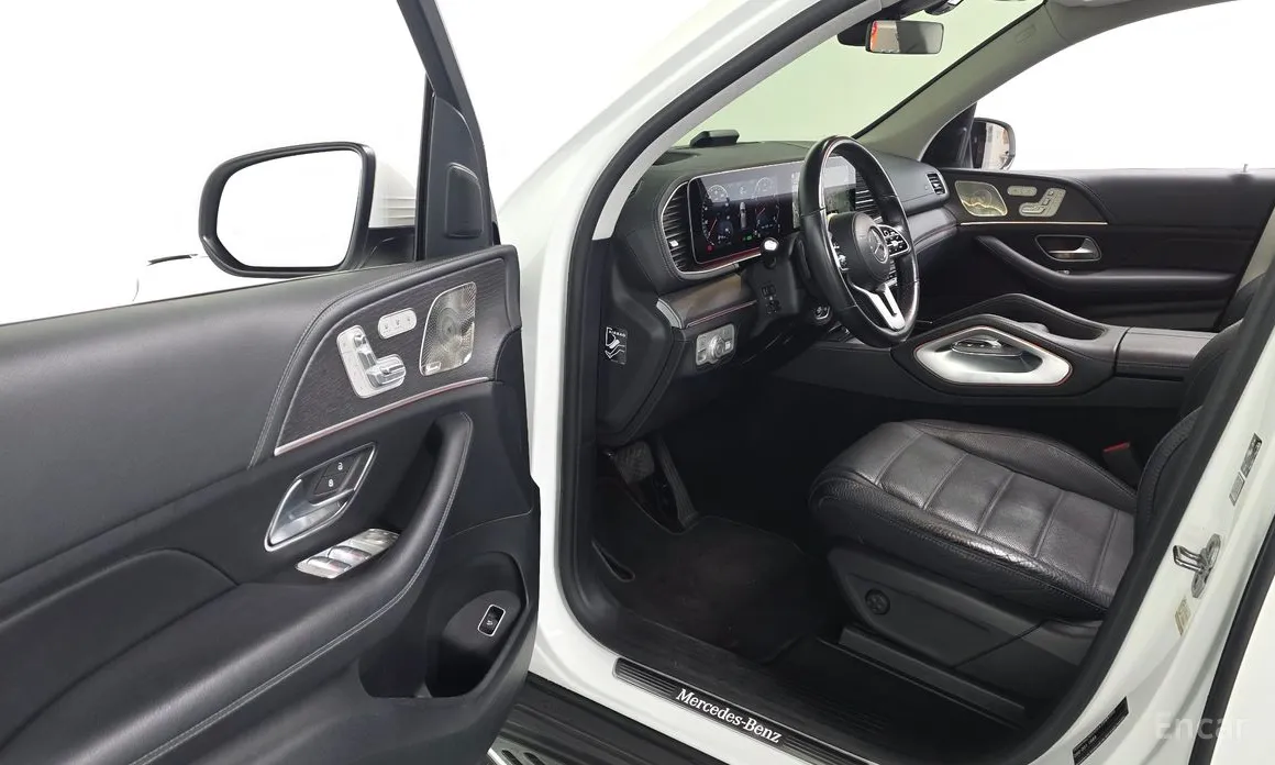 Фото 12 - Mercedes-Benz GLE-Class