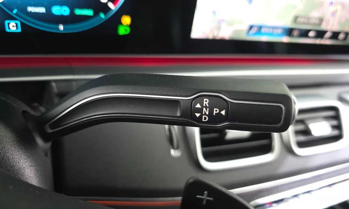 Фото 9 - Mercedes-Benz GLE-Class