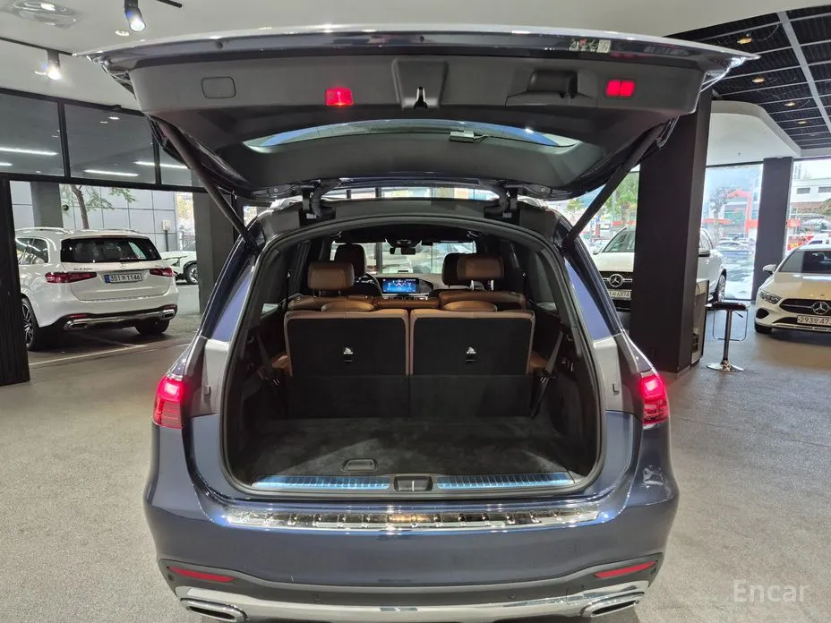 Фото 18 - Mercedes-Benz GLS-Class