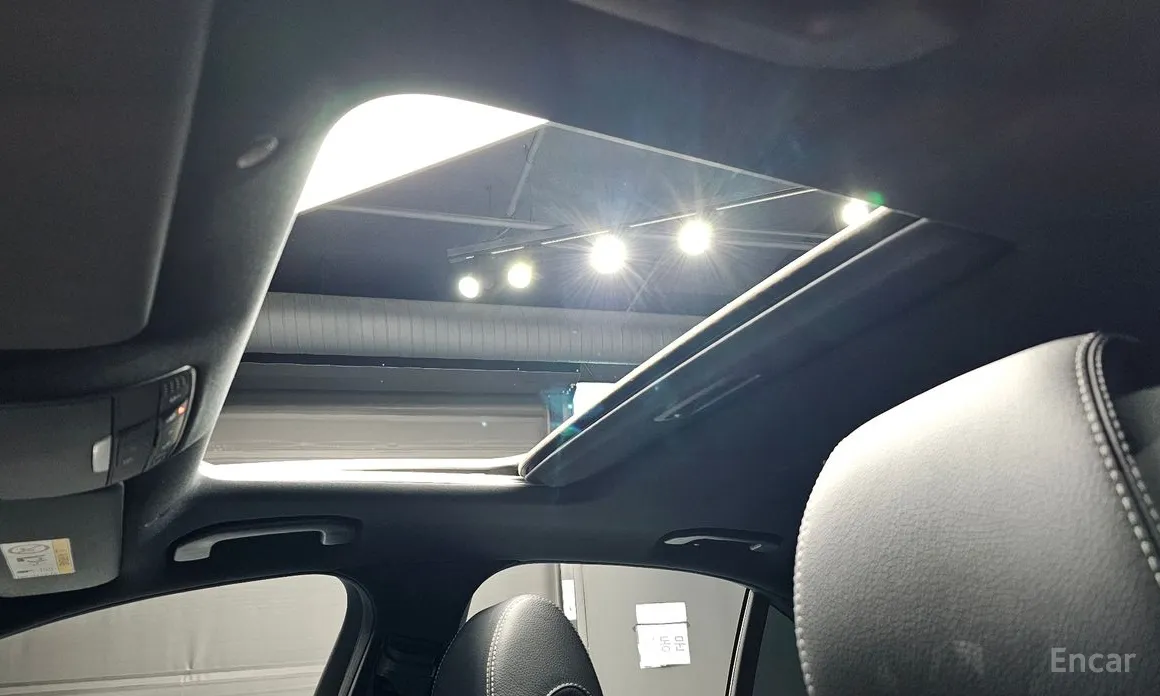 Фото 18 - Mercedes-Benz E-Class