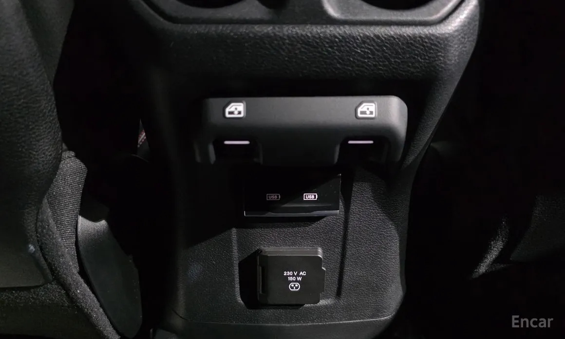 Фото 18 - Jeep Wrangler