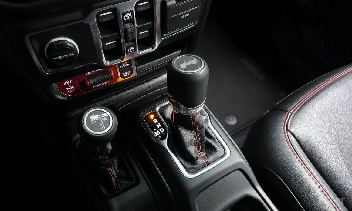 Фото 9 - Jeep Wrangler